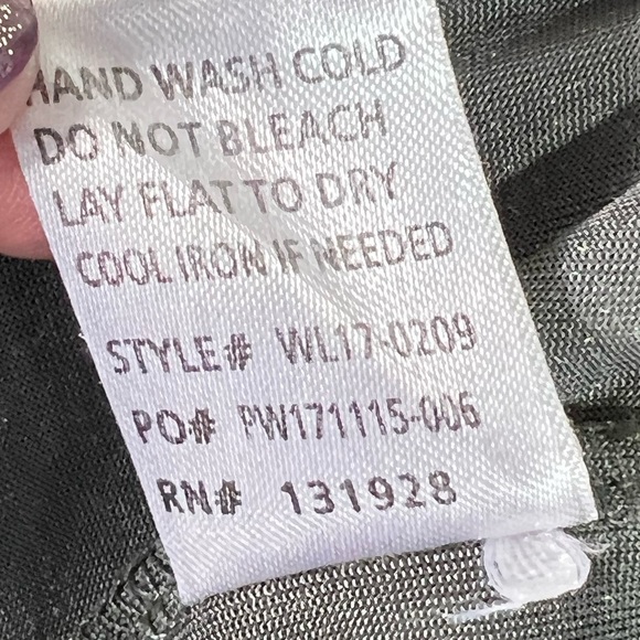 Wishlist Long Sleeve V-Neck Blouse - Picture 5 of 5